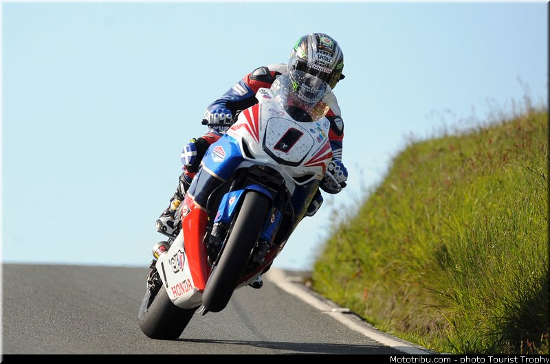 mcguinness_013_tourist_trophy_2011