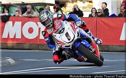 mcguinness_011_tourist_trophy_2011.jpeg