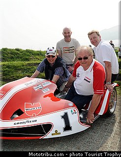 side_002_tourist_trophy_2011.jpg