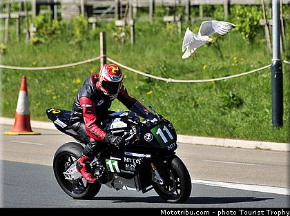 spence_001_tourist_trophy_2011.jpeg