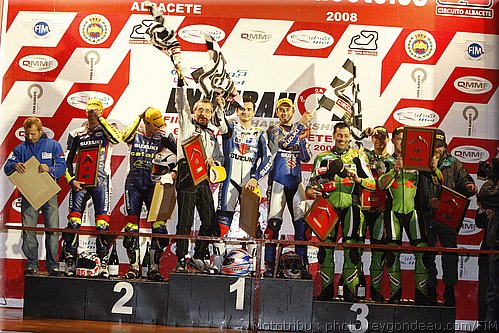 056-podiums-podium .jpg