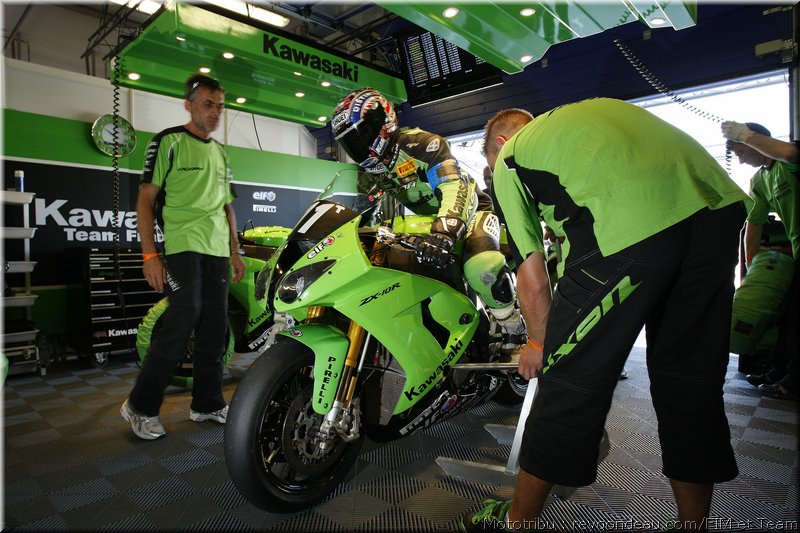 016-essais-jeudi-team-kawasaki_3