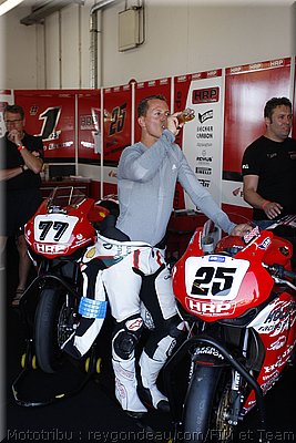 009-essais-jeudi-schumacher_2.jpg