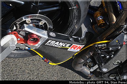 016_gmt94_test2009_016.jpg