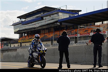 061_gmt94_24hmans2009_024.jpg