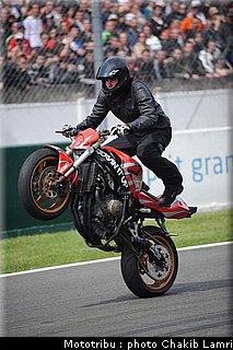 stunt_10.jpg