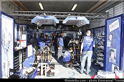 24h_mans_2010_stands_007.JPG