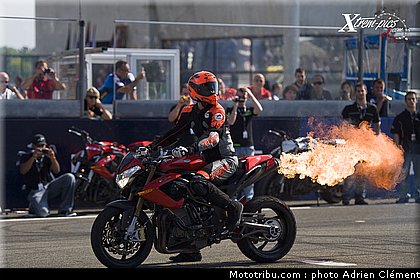 16_endurance_24h_du_mans_2011.jpg
