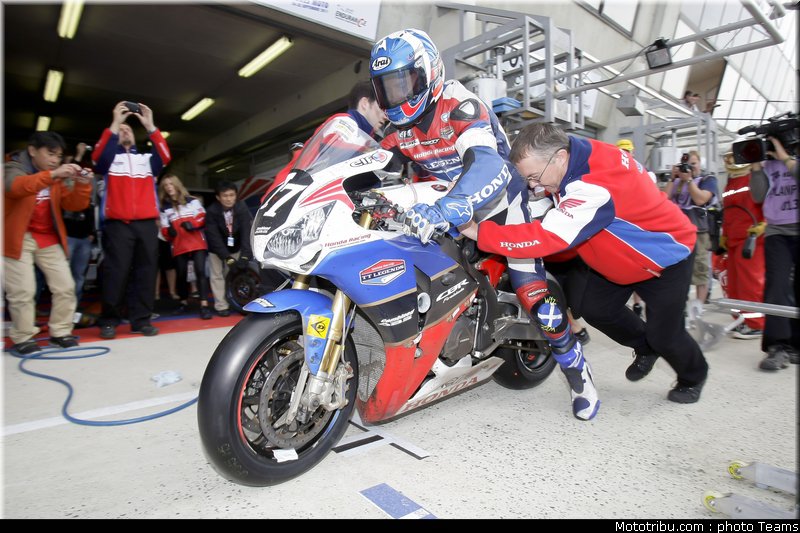 honda_tt_legend_10_endurance_24h_du_mans_2011