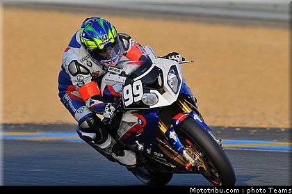 bmw_2_endurance_24h_du_mans_2011.jpg