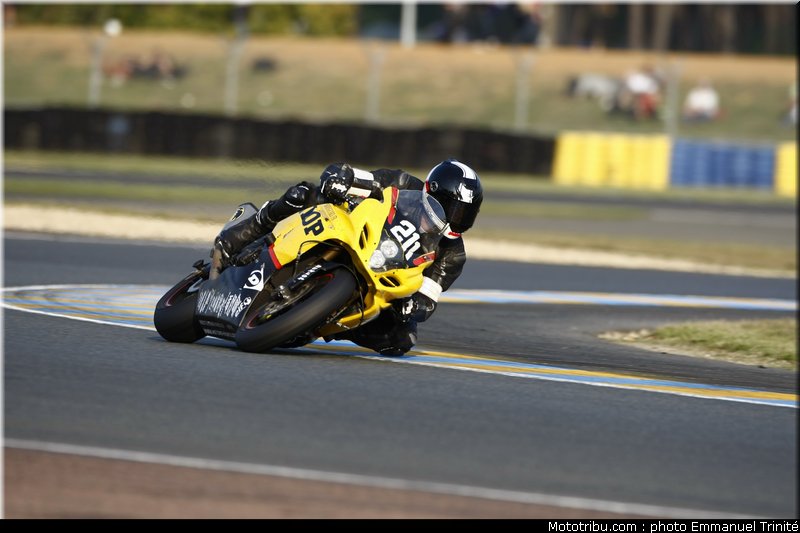 dunlop_002_24h_du_mans_2011