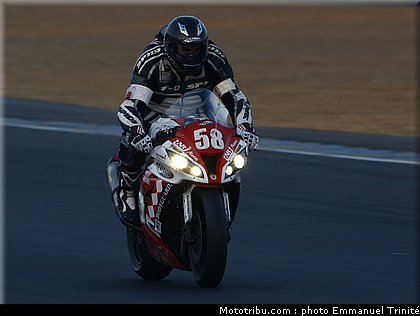 carabiniers_002_24h_du_mans_2011.jpg