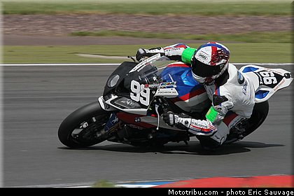 bmw_01_endurance_2012_allemagne_oschersleben.jpg