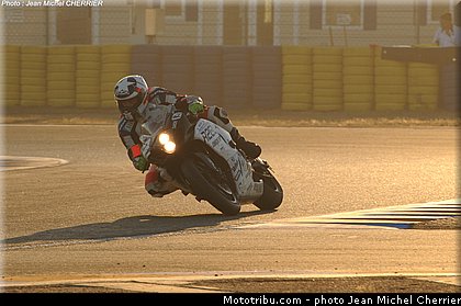0002_r2cl_001_endurance_2012_france_24h_du_mans.jpg