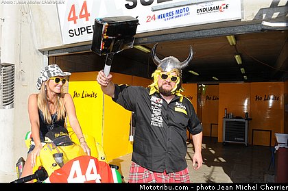0044_nolimits_002_endurance_2012_france_24h_du_mans.jpg