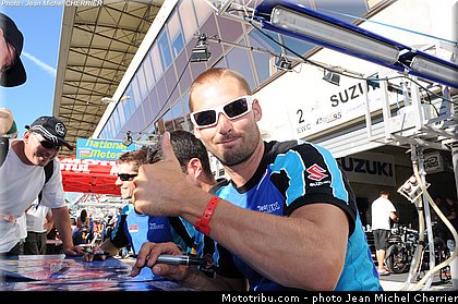 0072_junior_team_001_endurance_2012_france_24h_du_mans.jpg