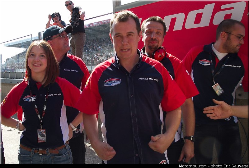 0077_honda_tt_legends_003_endurance_2012_france_24h_du_mans