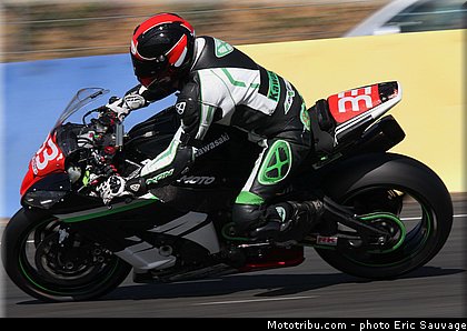 0033_team_louit_moto_33_002_endurance_2012_france_24h_du_mans.jpg