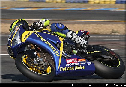 0055_national_motos_001_endurance_2012_france_24h_du_mans.jpg