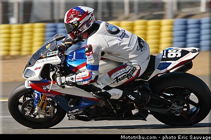 0099_bmw_motorrad_france_thevent_002_endurance_2012_france_24h_du_mans.jpg