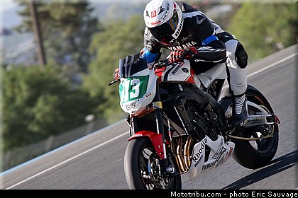 0113_moto_racing_113_003_endurance_2012_france_24h_du_mans.jpg