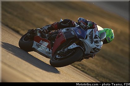 0077_ttlegends_006_endurance_2012_france_24h_du_mans.jpg
