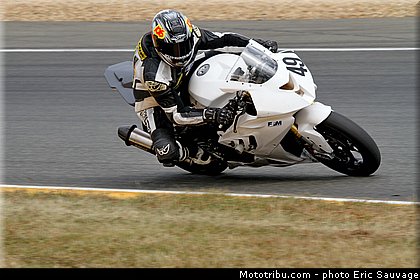 slick_02_endurance_2012_essais_pre_le_mans_sauvage_mototribu.jpg