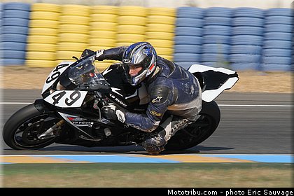 slick_03_endurance_2012_essais_pre_le_mans_sauvage_mototribu.jpg