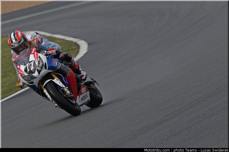honda_tt_legends_04_endurance_2012_france_bol_dor
