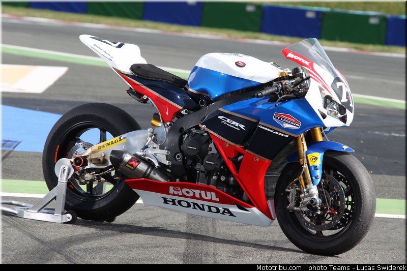 honda_tt_legends_20_endurance_2012_france_bol_dor