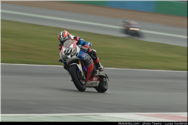 honda_tt_legends_30_endurance_2012_france_bol_dor
