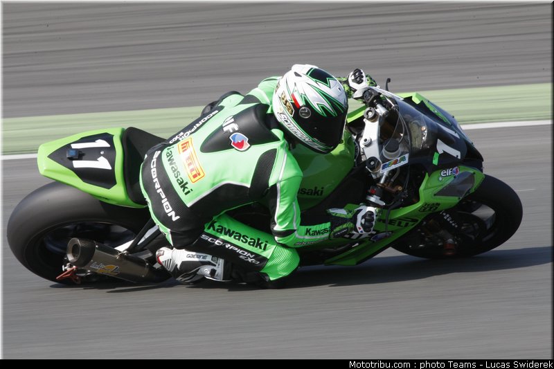 kawasaki_src_43_endurance_2012_france_bol_dor