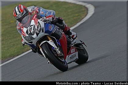 honda_tt_legends_03_endurance_2012_france_bol_dor.jpg