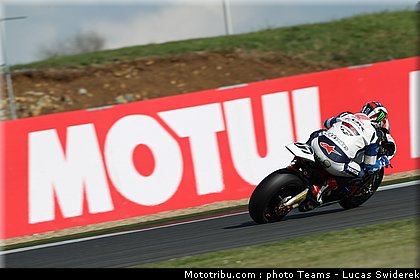 honda_tt_legends_26_endurance_2012_france_bol_dor.jpg