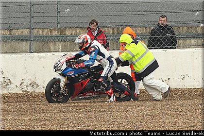 honda_tt_legends_31_endurance_2012_france_bol_dor.jpg