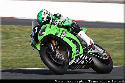 kawasaki_src_22_endurance_2012_france_bol_dor.jpg