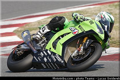 kawasaki_src_46_endurance_2012_france_bol_dor.jpg
