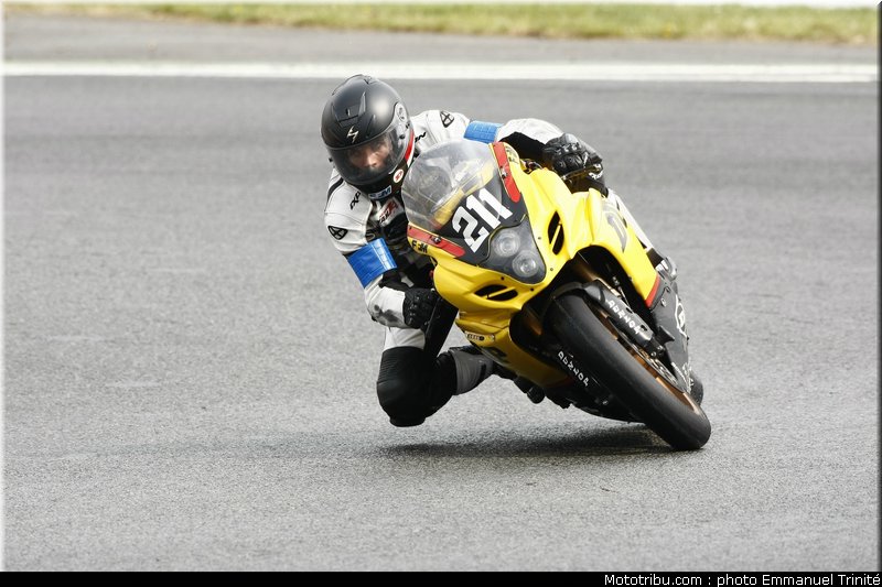 dunlop_007_endurance_2012_france_bol_dor