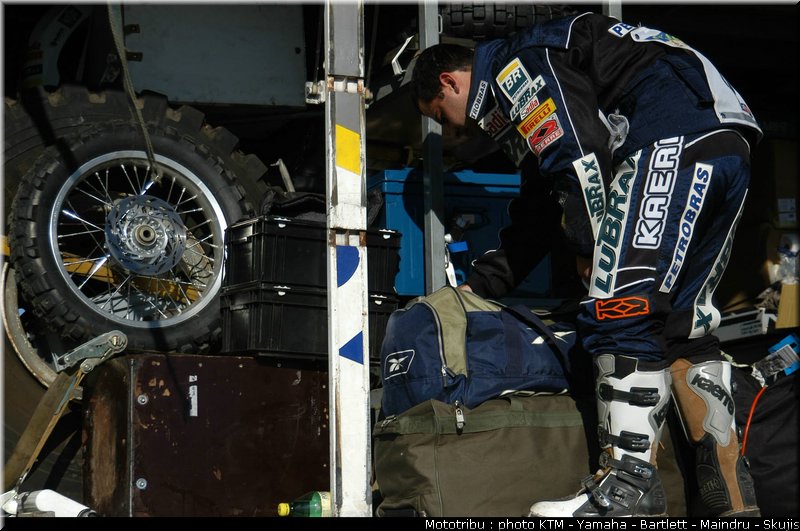 deazevedo_005_dakar2005