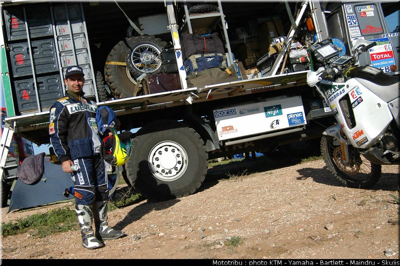deazevedo_006_dakar2005