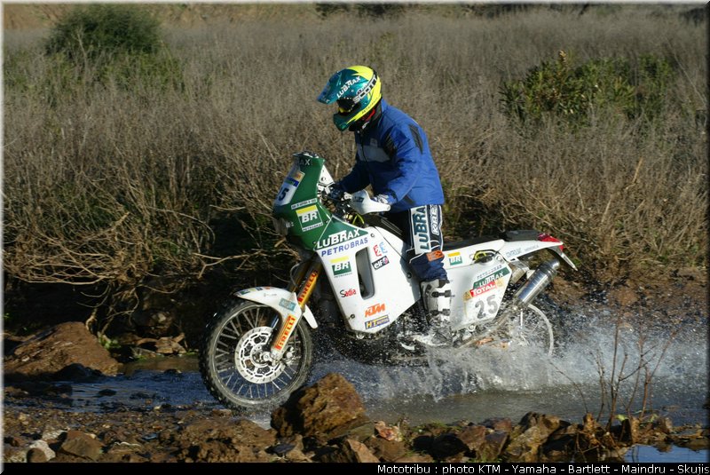 deazevedo_014_dakar2005