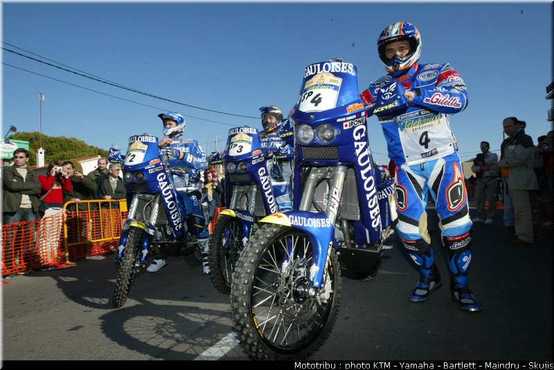 despres_cox_meoni_dakar2005