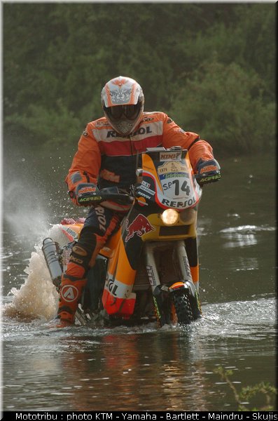 sala_009_dakar2005