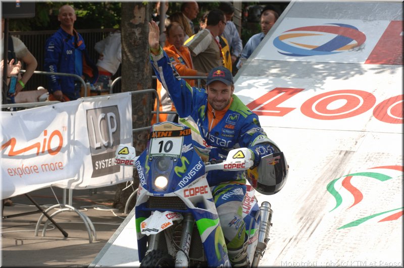 MOTO 