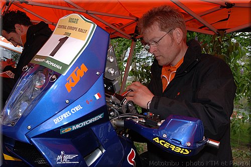 ktm_03.jpg