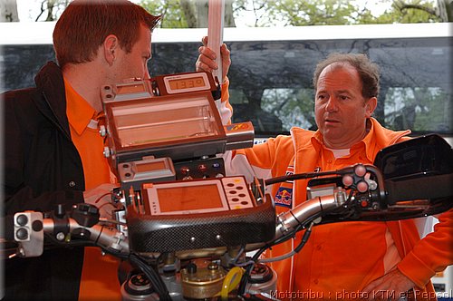 ktm_08.jpg