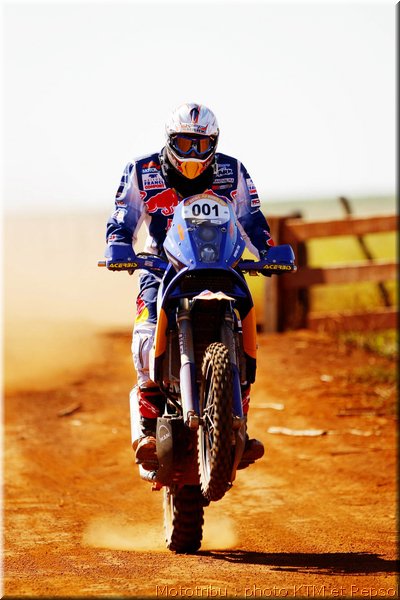 MOTO 