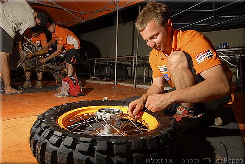 ktm_10.jpg