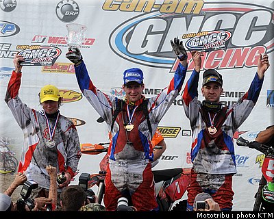 001melbourne_podium.jpg