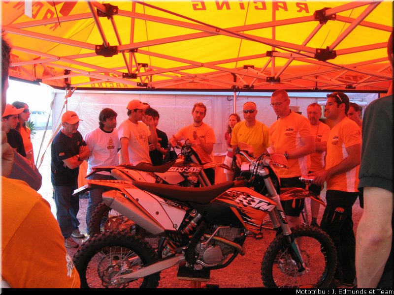 ktm_09